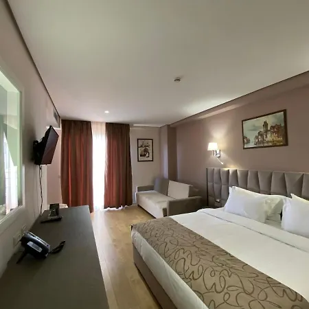Szálloda Doanesia Premium & Mezez