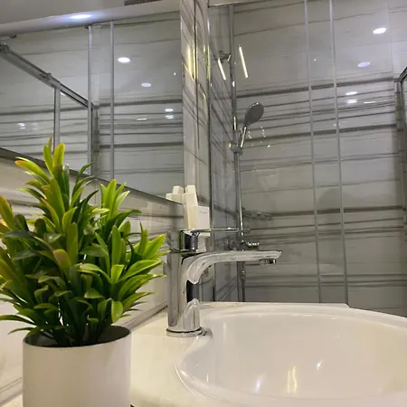 Doanesia Premium & Tirana
