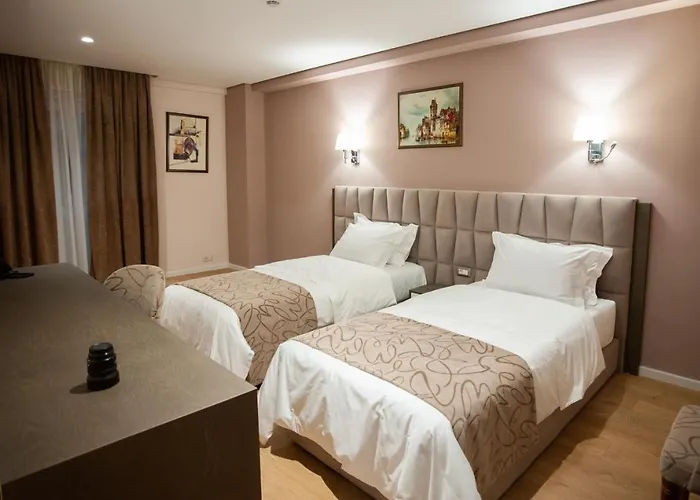 Doanesia Premium & Hotel Mezez