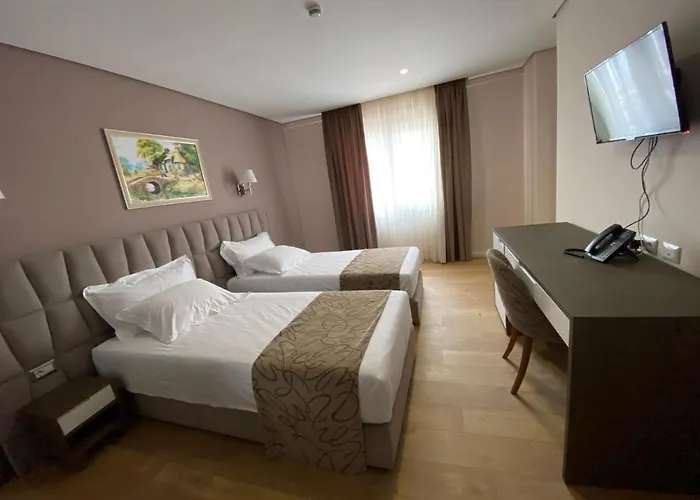 Hotel Doanesia Premium & 4*