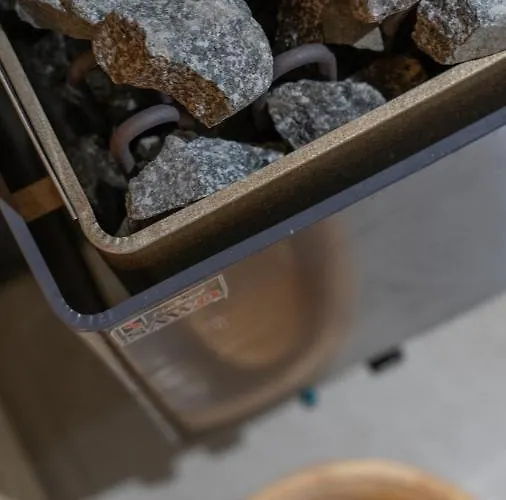 Doanesia Premium & Hotel 4*