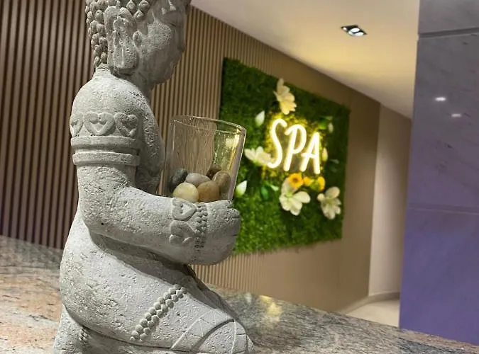 Hotel Doanesia Premium &